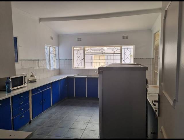 4 BEDROOM HOUSE FOR SALE IN OBSERVATORY